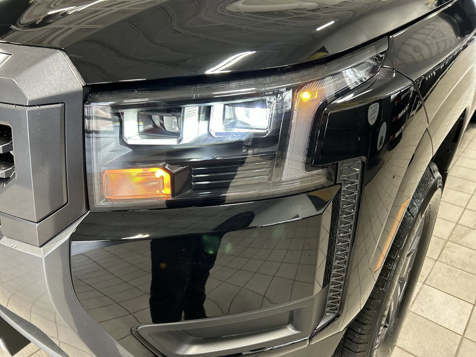 New 2026 Nissan Frontier SV w/ SV Convenience Package image 33