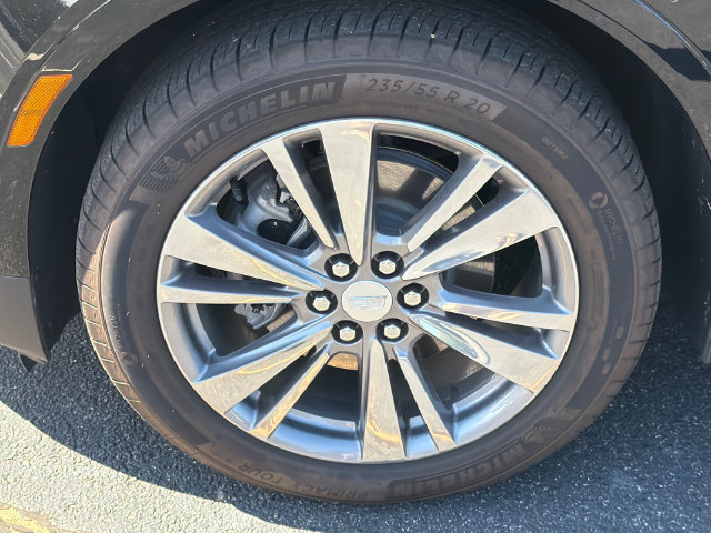 Used 2024 Cadillac XT5 Premium Luxury w/ Technology Package FWD image 13