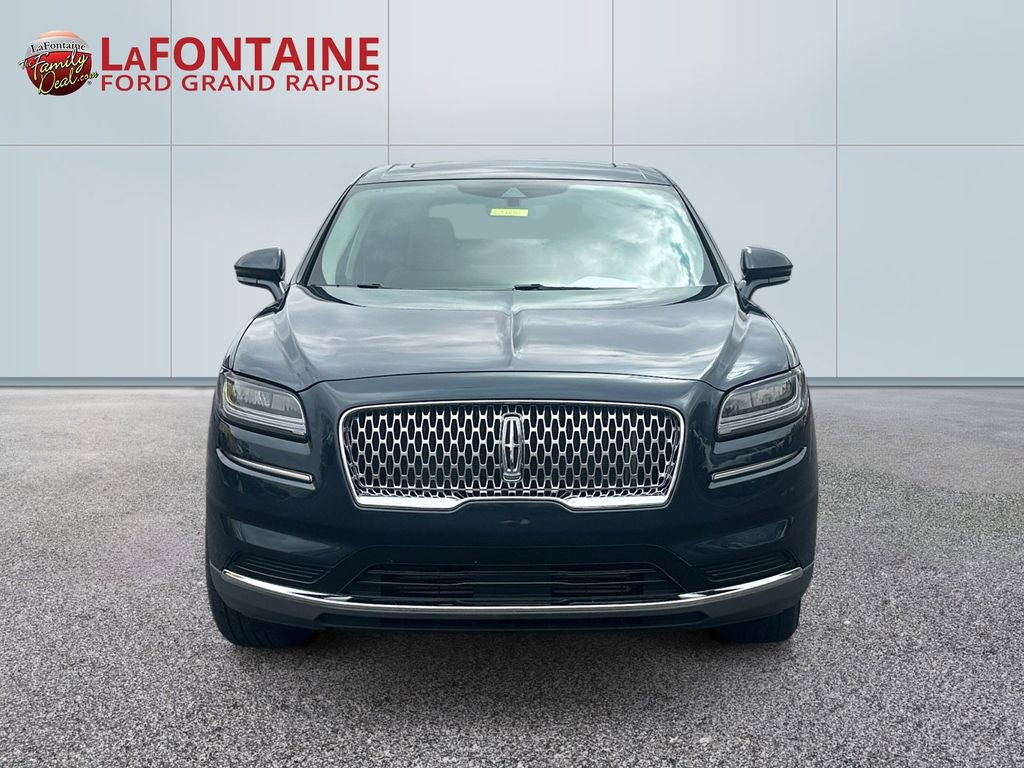 Used 2023 Lincoln Nautilus Reserve w/ Class II Trailer Tow Package image 2