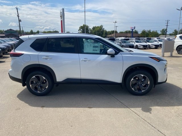 New 2026 Nissan Rogue SV image 7