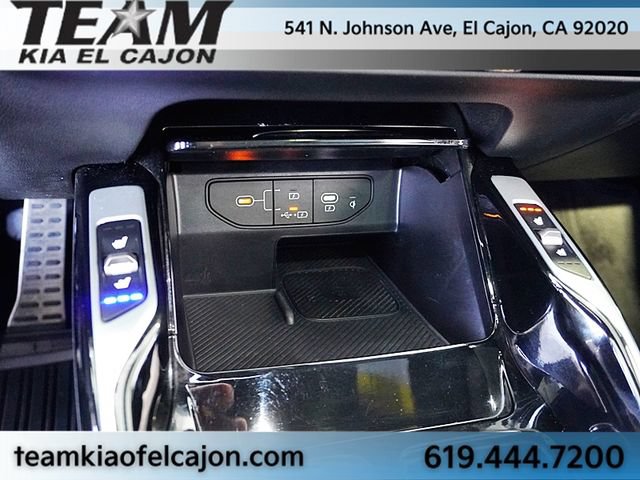 Certified 2025 Kia Sorento SX Prestige AWD/4WD image 33
