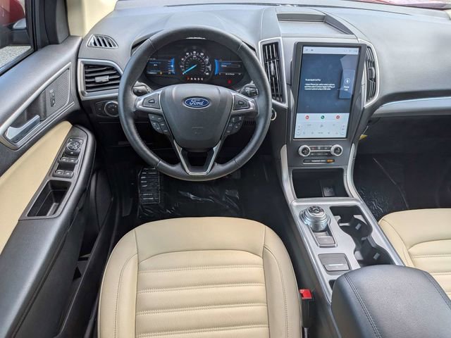 Used 2021 Ford Edge SEL w/ Convenience Package image 15