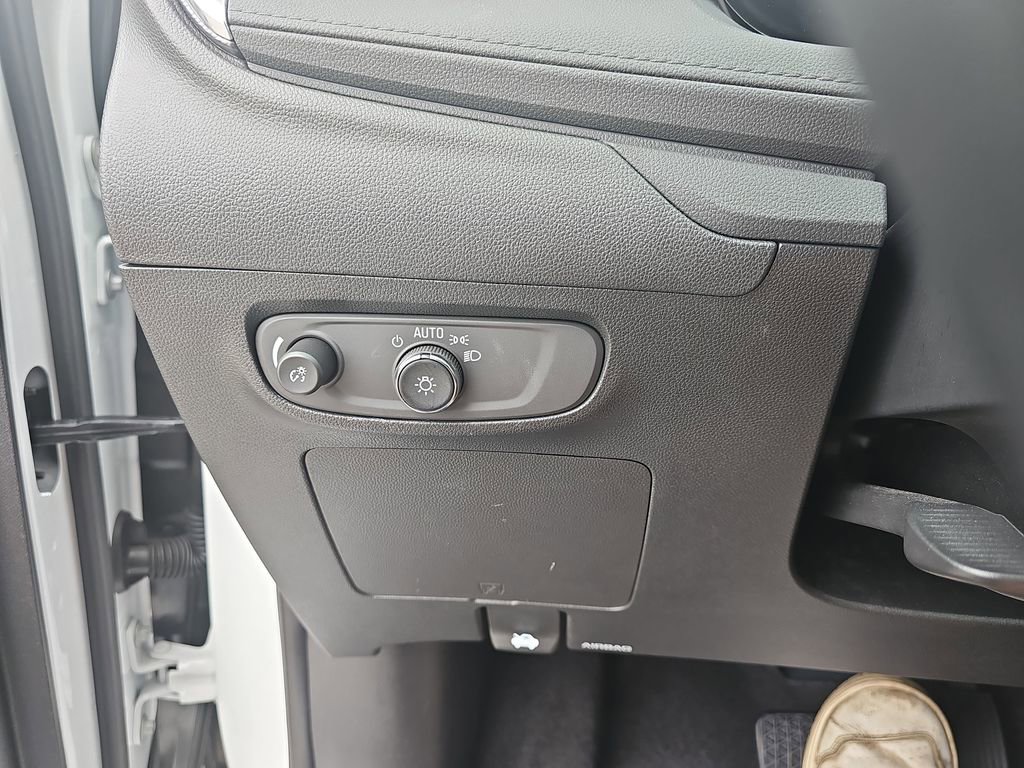 Certified 2024 Buick Encore GX Sport Touring w/ Experience Buick Package FWD image 31