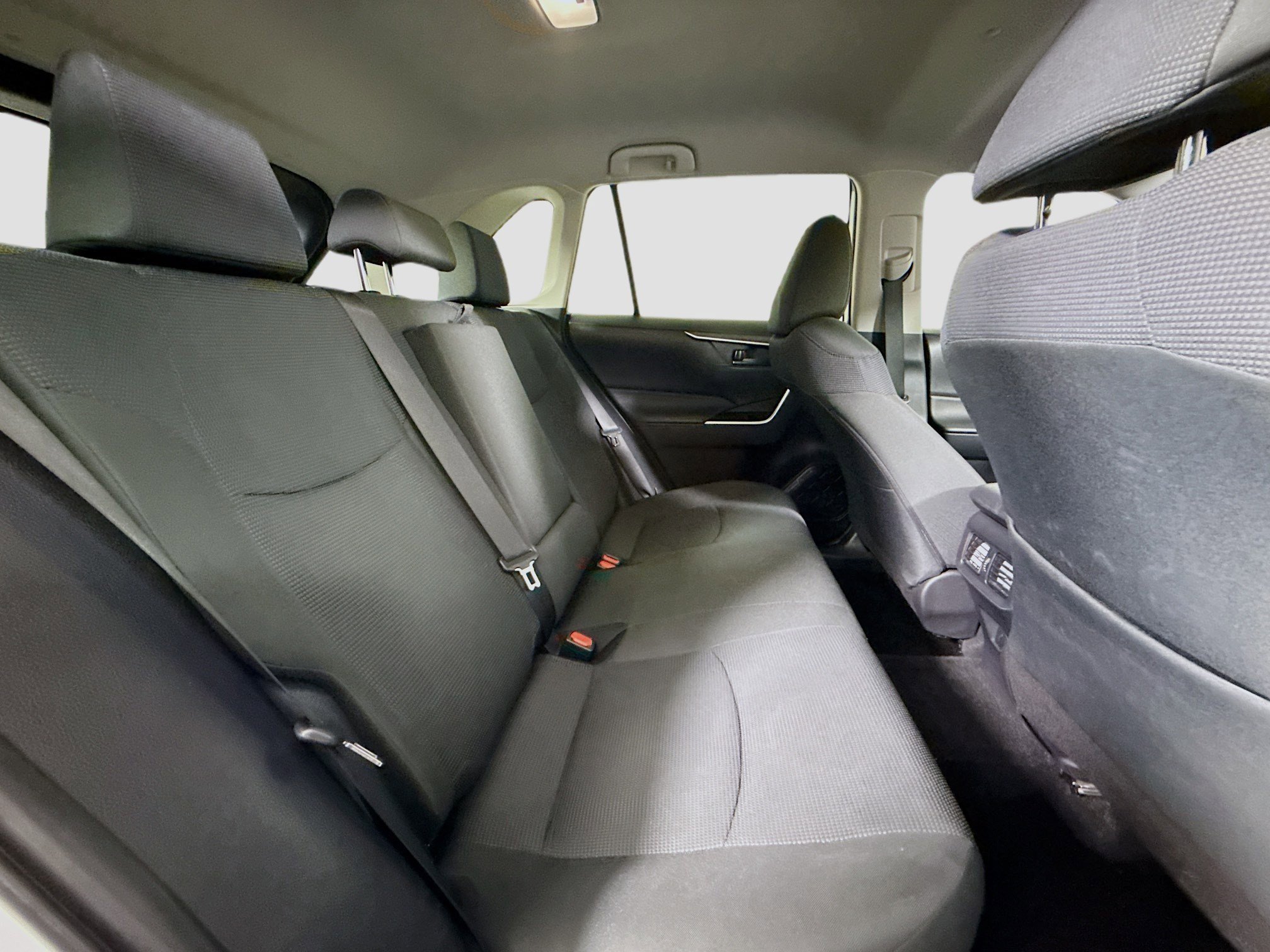 Used 2024 Toyota RAV4 LE image 26