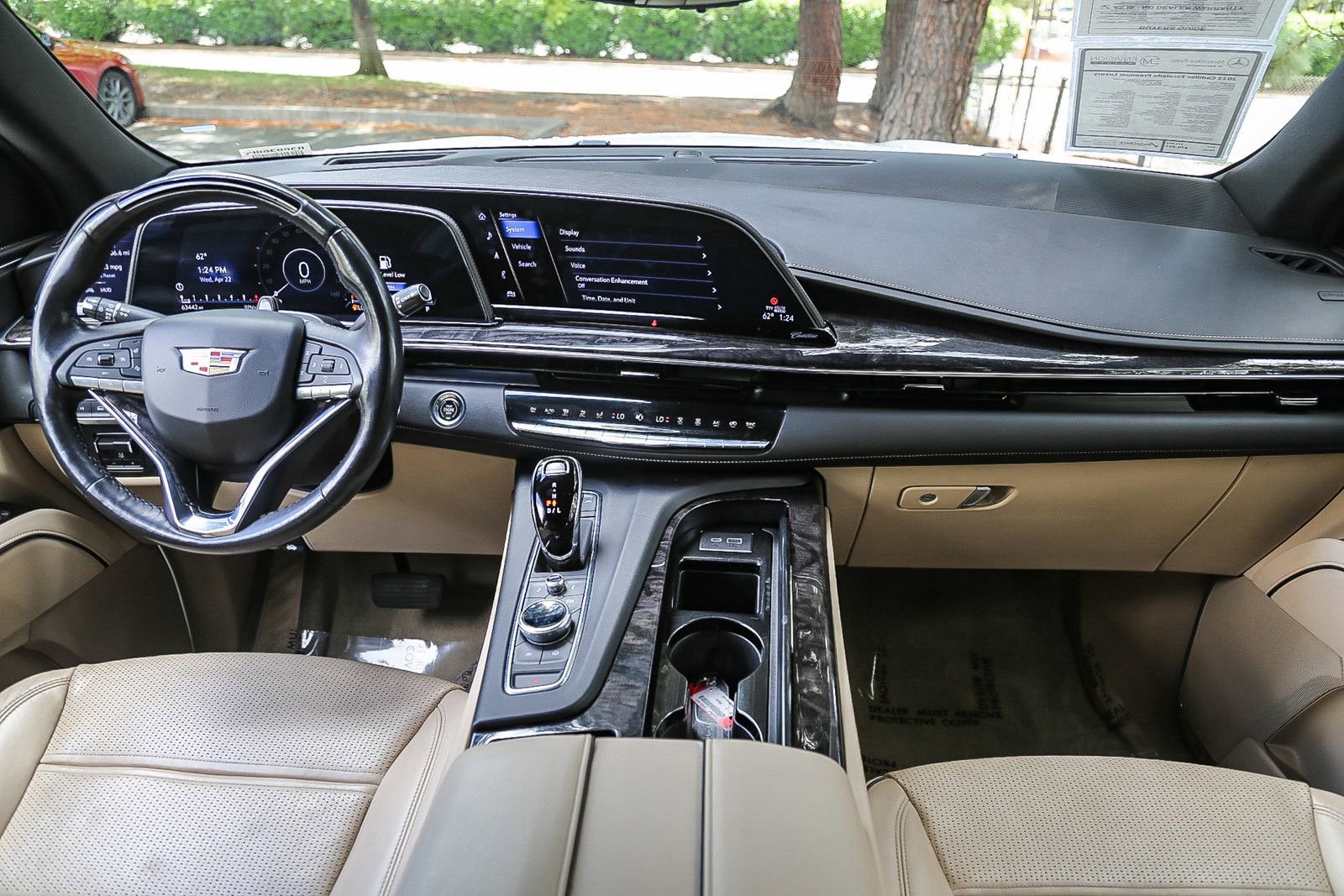 Used 2023 Cadillac Escalade Premium Luxury w/ Performance Package AWD/4WD image 10