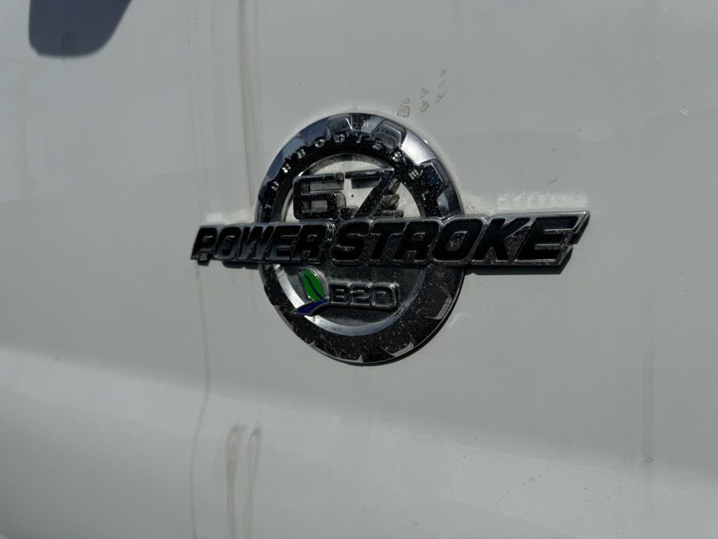 Used 2015 Ford F550 4x4 SuperCab Super Duty image 22