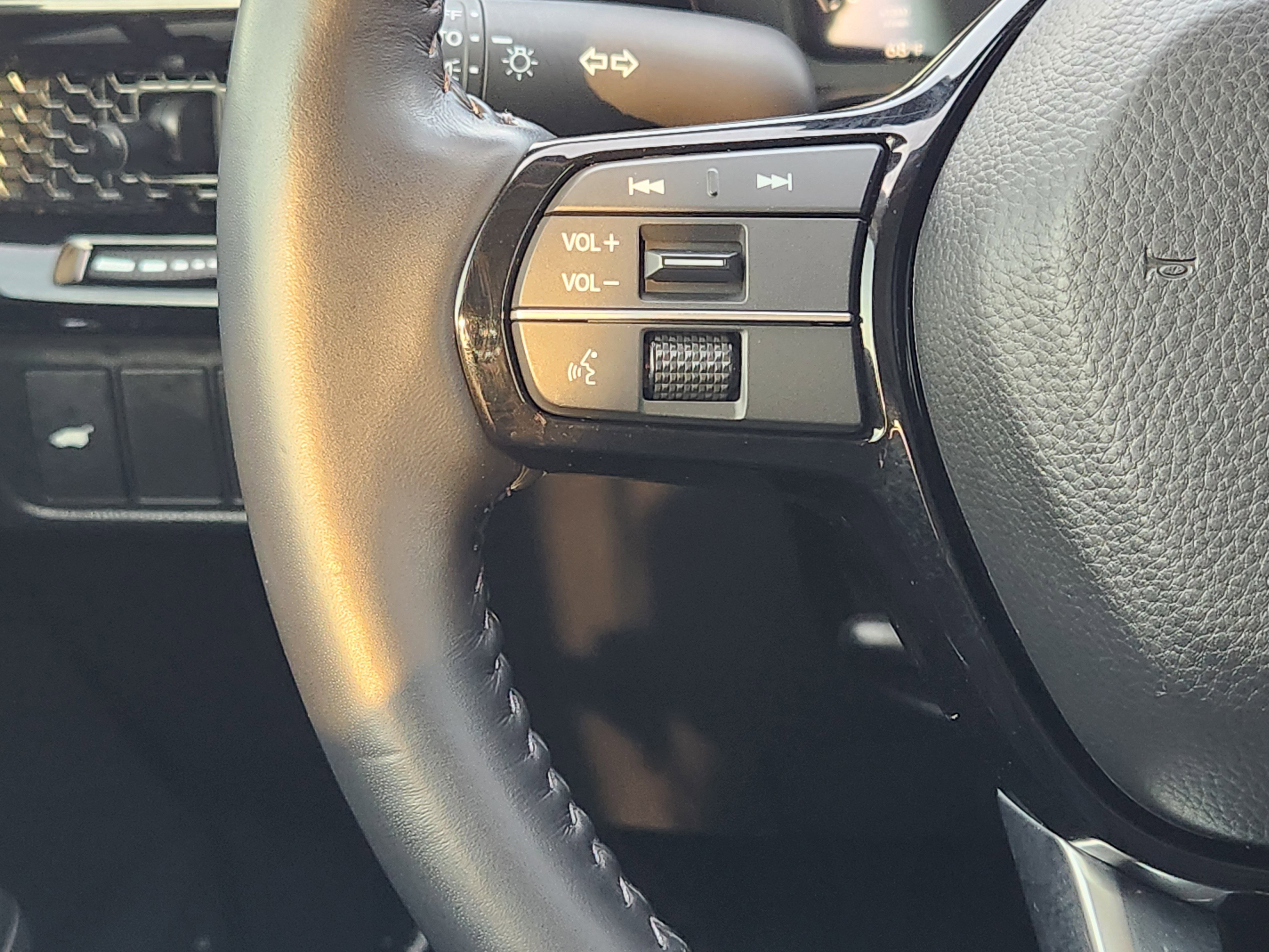 Certified 2026 Honda CR-V EX-L image 28