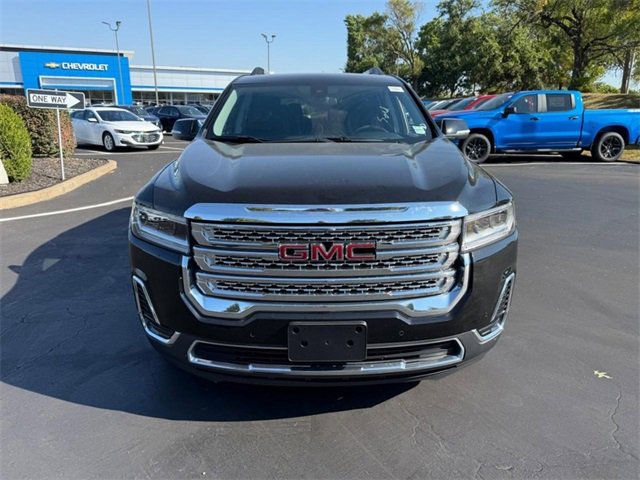Used 2023 GMC Acadia SLE w/ Driver Convenience Package image 10