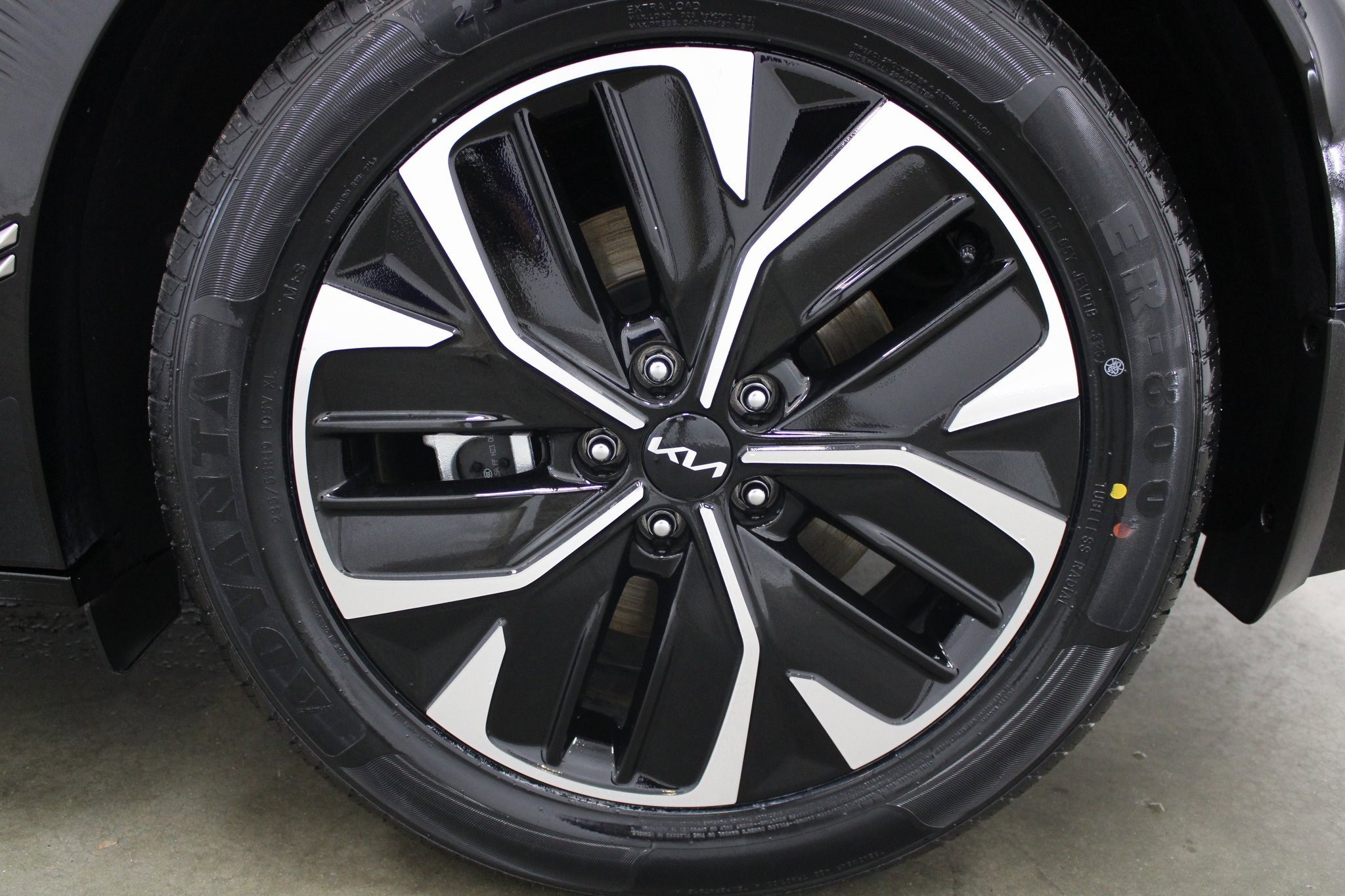 Used 2024 Kia EV6 Wind w/ Wind Technology Package image 7