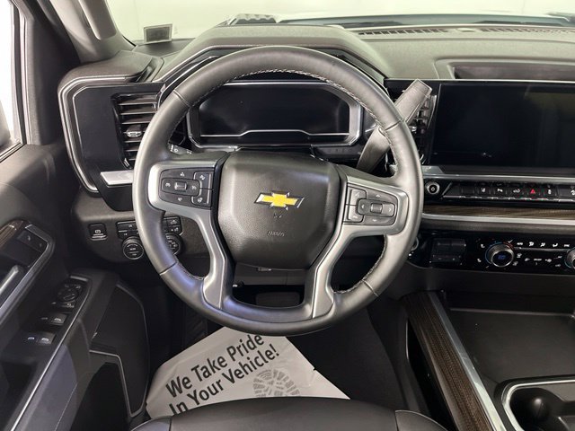 Used 2025 Chevrolet Silverado 2500 LT w/ Z71 Chrome Sport Edition AWD/4WD image 19