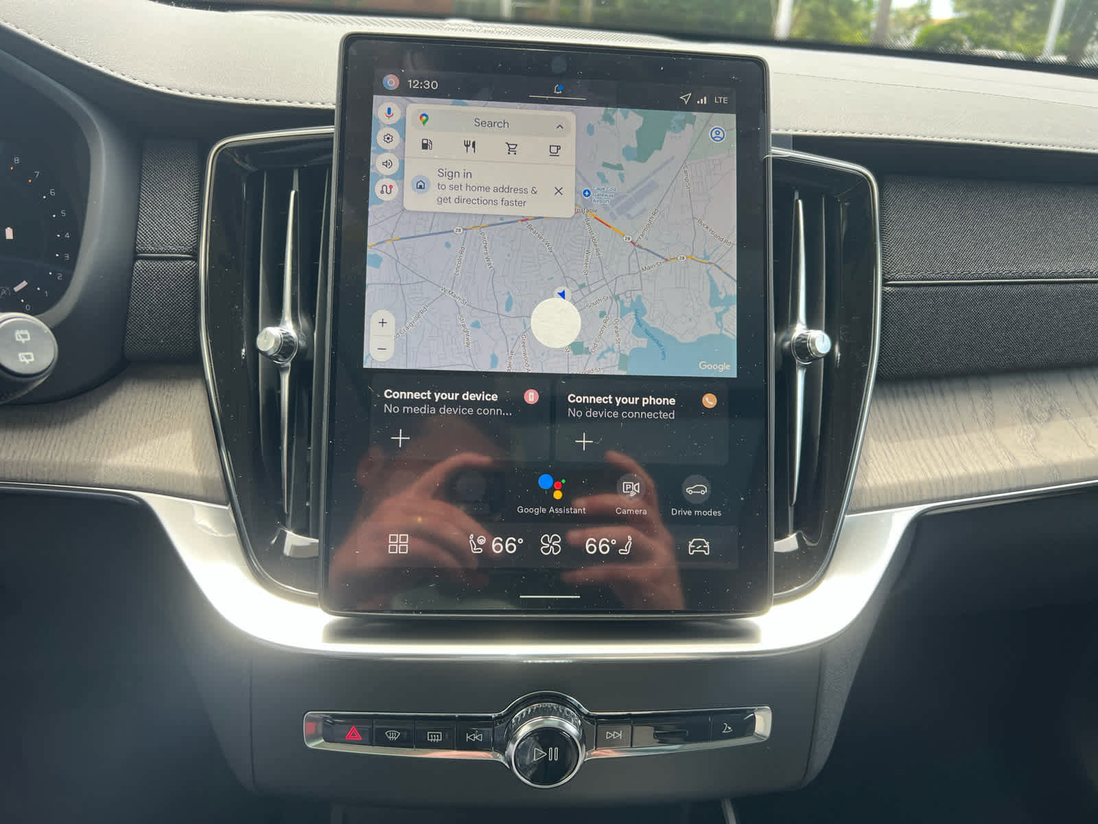 New 2026 Volvo XC90 B6 Ultra w/ Protection Package Premier image 18