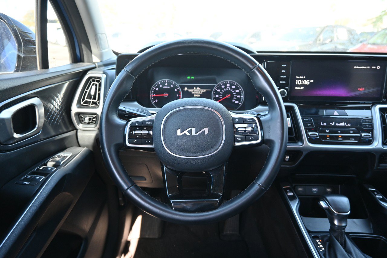 Used 2022 Kia Sorento S FWD image 10