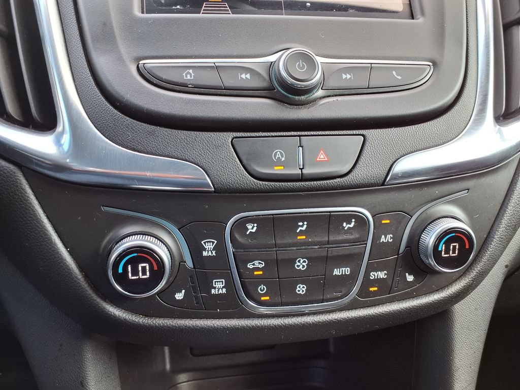 Used 2022 Chevrolet Equinox LT FWD image 28