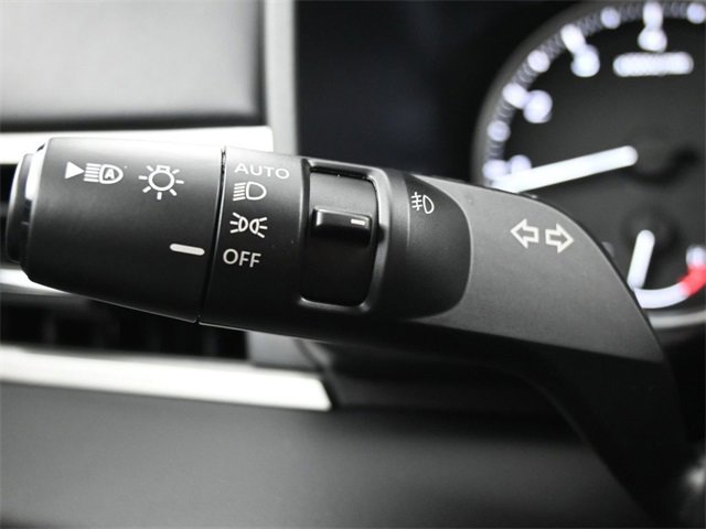 New 2025 Mitsubishi Outlander SE image 27