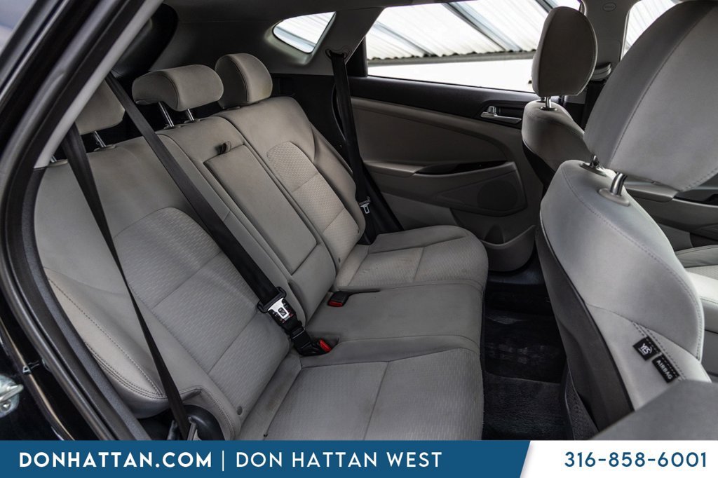 Used 2021 Hyundai Tucson SE w/ Cargo Package FWD image 19