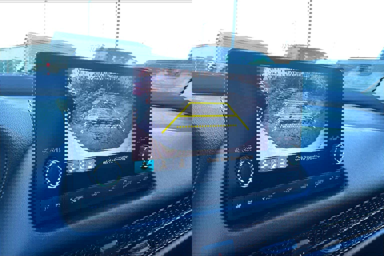 Used 2023 Honda HR-V LX image 27