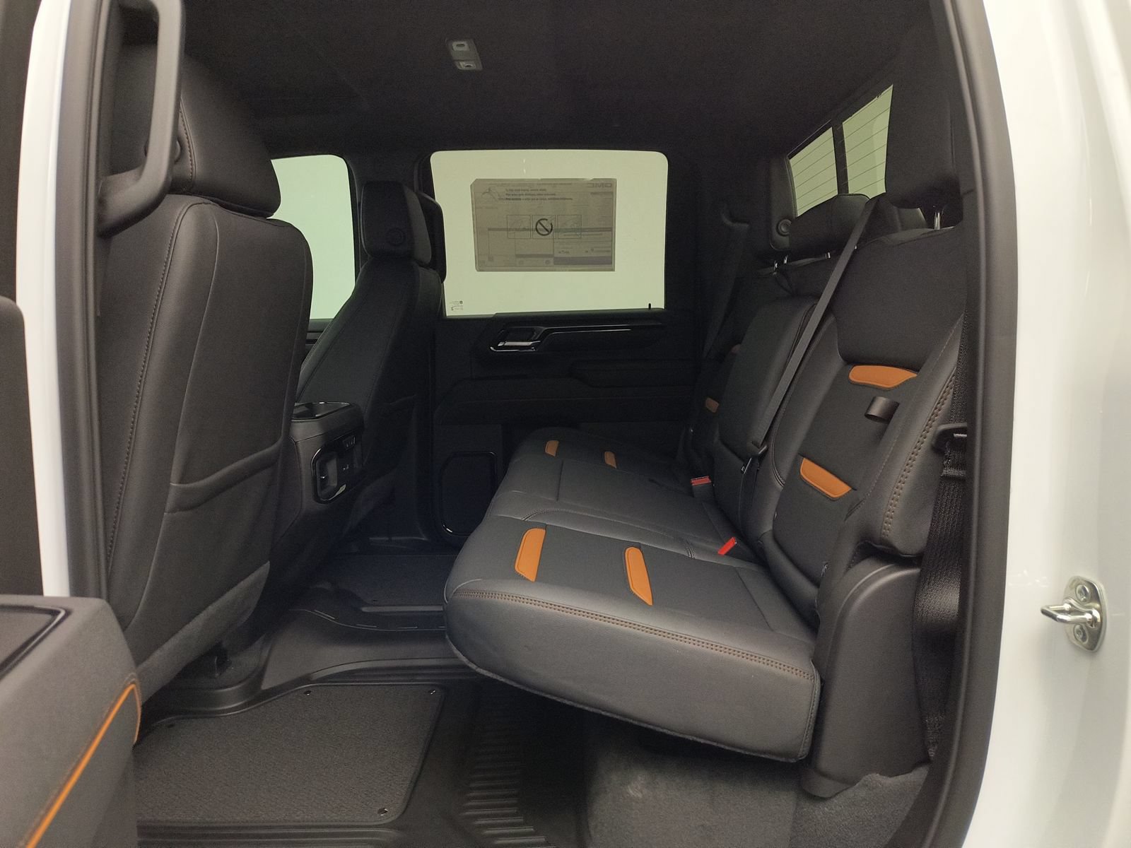 New 2026 GMC Sierra 2500 AT4 w/ AT4 Premium Plus Package AWD/4WD image 11