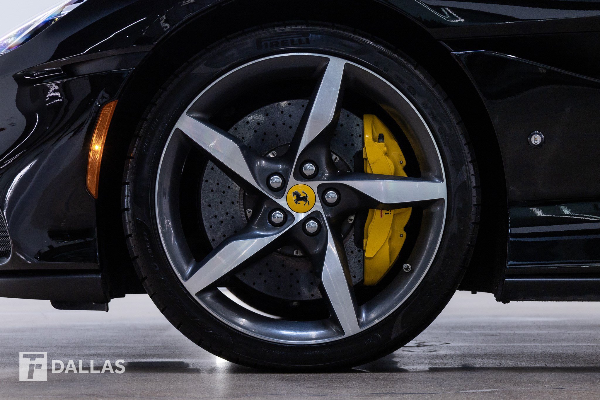 Used 2023 Ferrari Portofino M RWD image 6