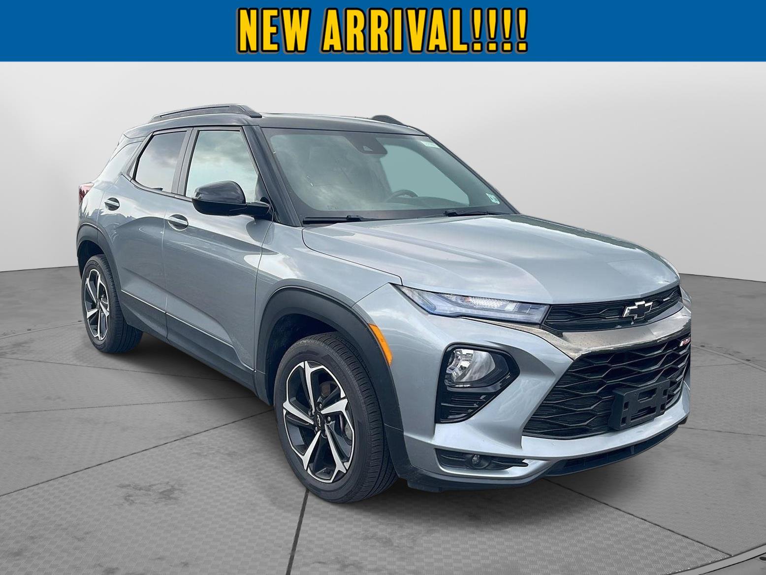 Used 2023 Chevrolet TrailBlazer RS w/ Sun and Liftgate Package AWD/4WD image 7
