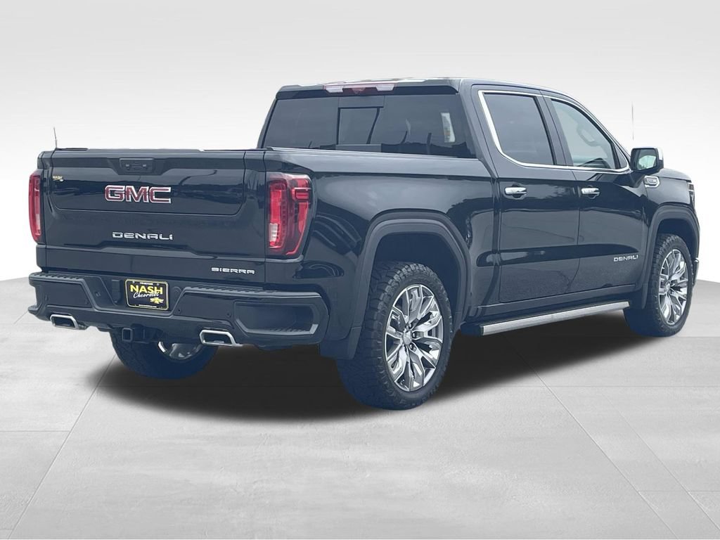Used 2026 GMC Sierra 1500 Denali w/ Denali Reserve Package AWD/4WD video 3
