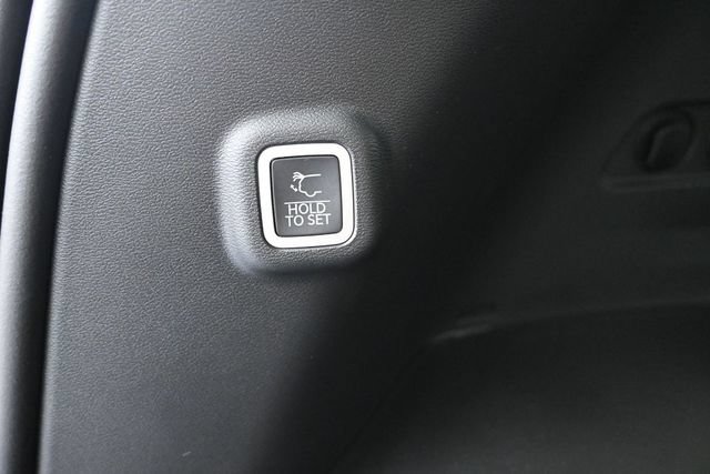 New 2026 Jeep Cherokee Overland w/ Advanced Pro Tech Group AWD/4WD image 25