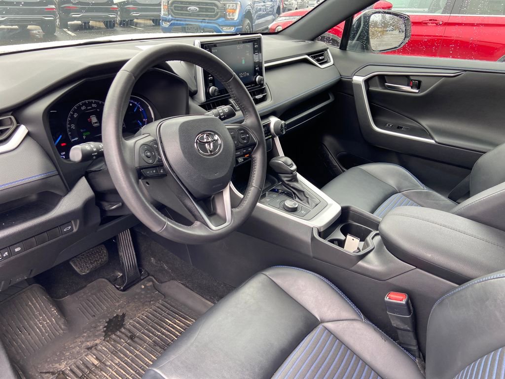 Used 2021 Toyota RAV4 XSE image 14