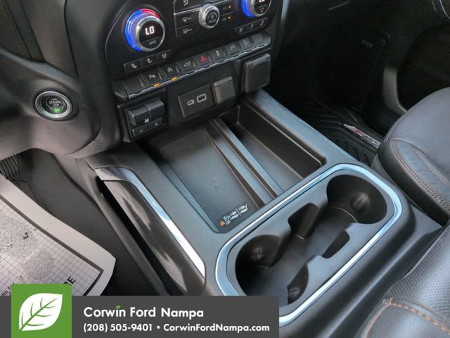 Used 2021 GMC Sierra 1500 AT4 w/ AT4 Carbonpro Edition AWD/4WD image 17