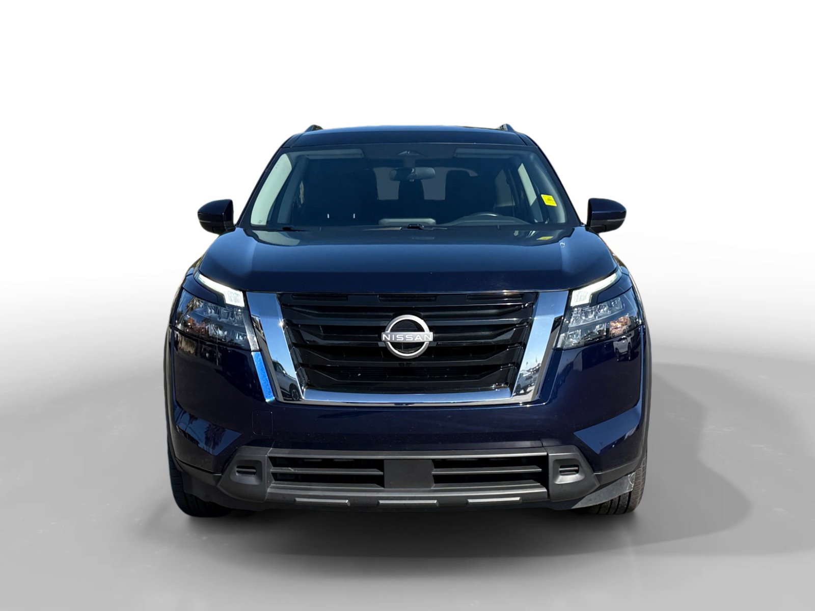 Used 2024 Nissan Pathfinder SV image 8