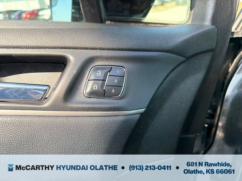 Used 2015 Lincoln MKC FWD image 28