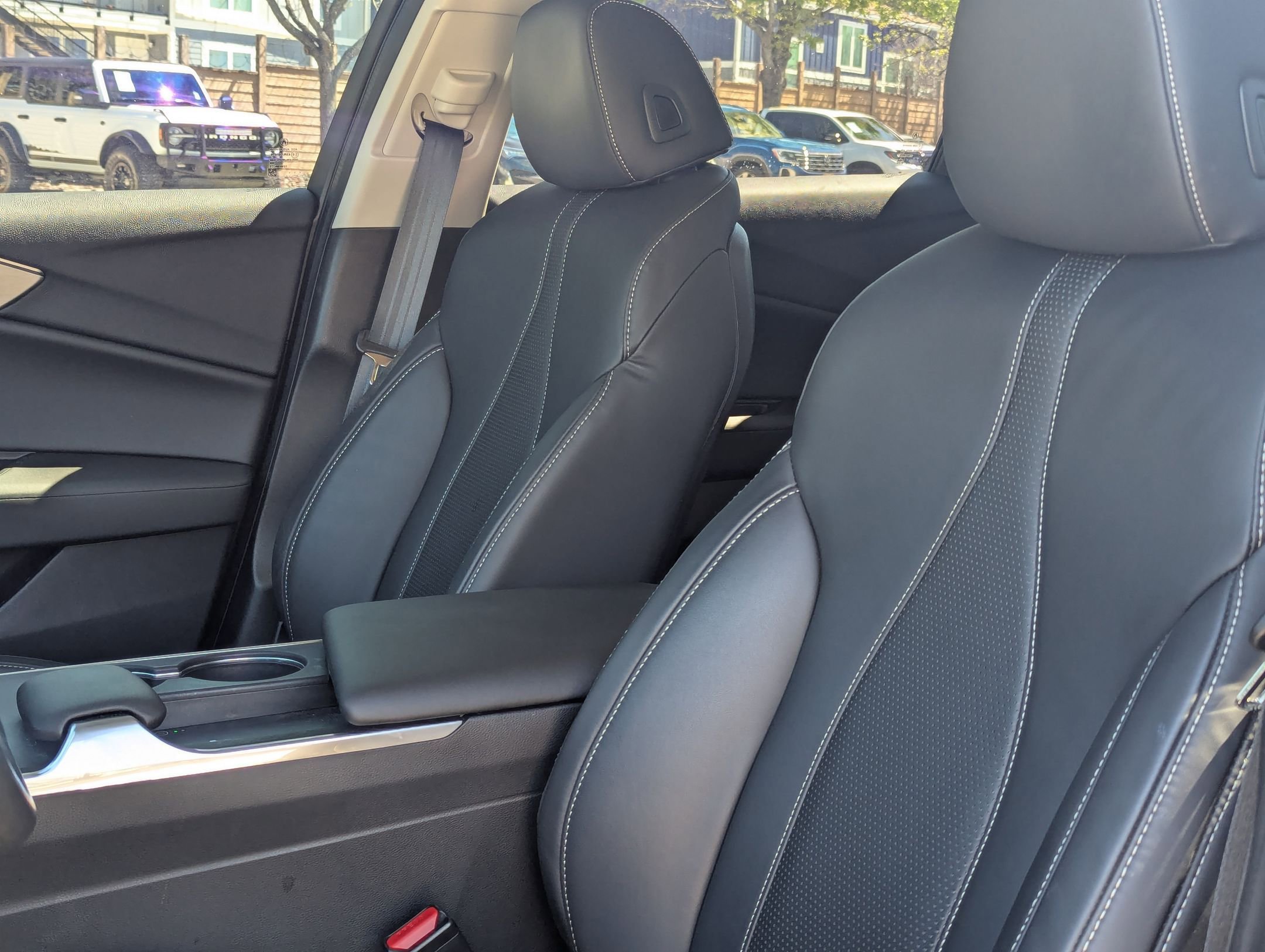 Certified 2025 Acura TLX w/ Technology Package image 13