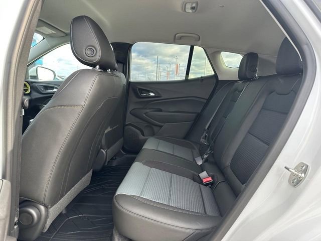 New 2026 Chevrolet Trax LT w/ Driver Confidence Package image 5