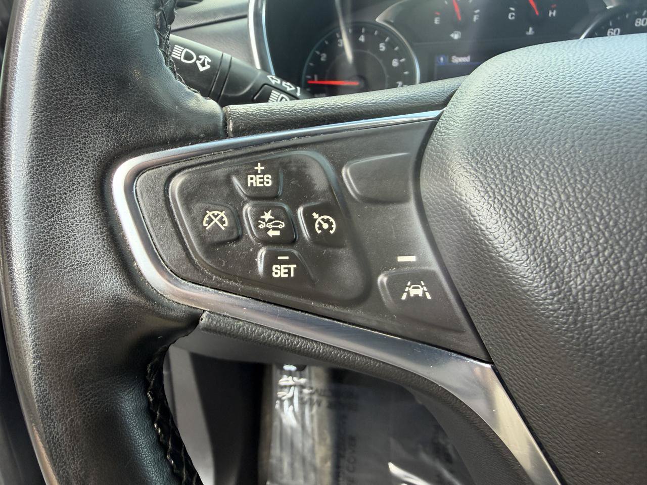 Used 2024 Chevrolet Equinox LT w/ Driver Convenience Package AWD/4WD image 28
