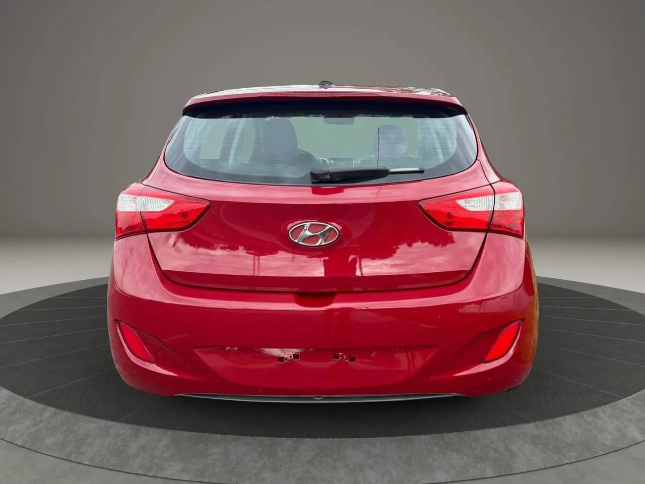 Used 2014 Hyundai Elantra GT FWD image 8