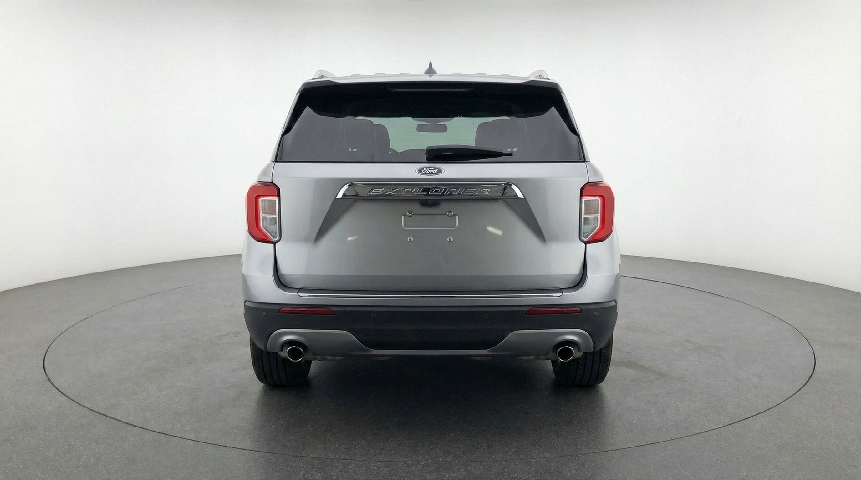 Used 2024 Ford Explorer Limited image 7