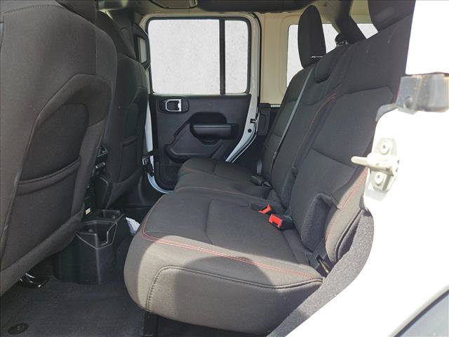 Used 2023 Jeep Wrangler Unlimited Rubicon AWD/4WD image 11