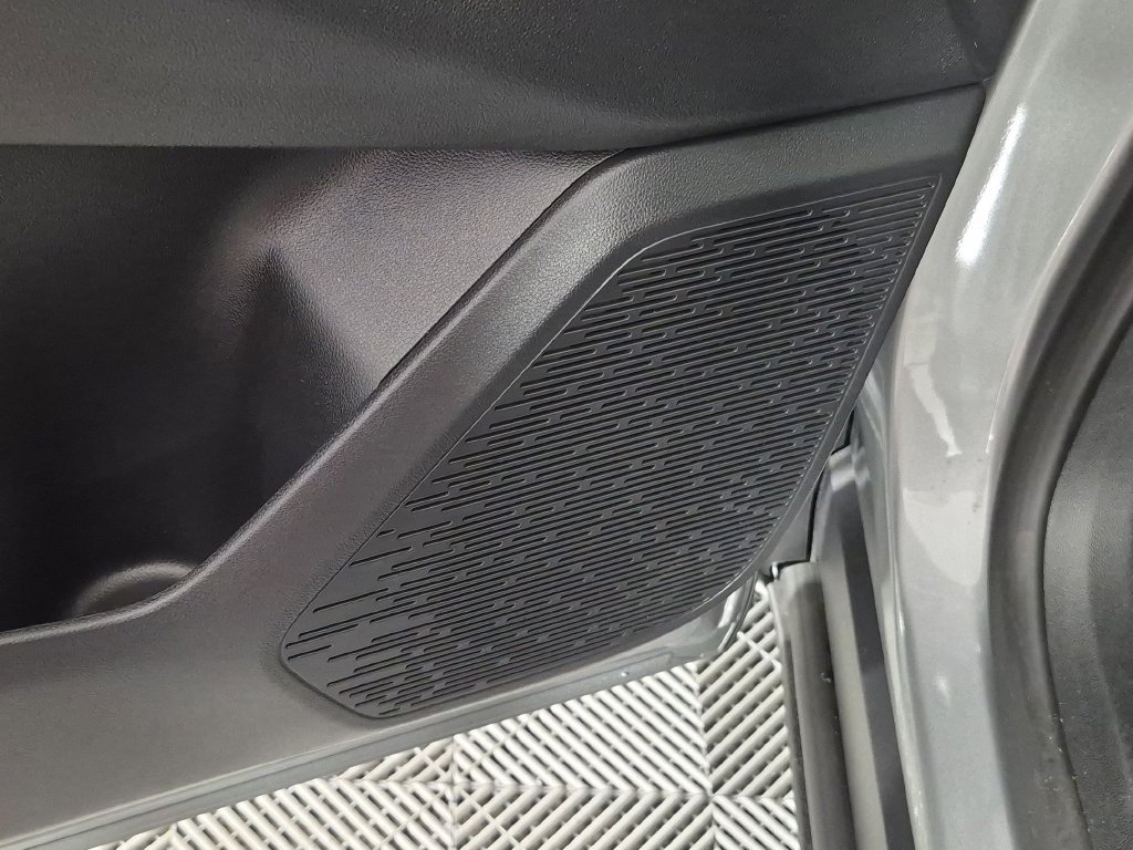 Certified 2026 Chevrolet Equinox LT FWD image 16