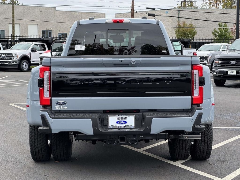 New 2026 Ford F350 Platinum AWD/4WD image 4