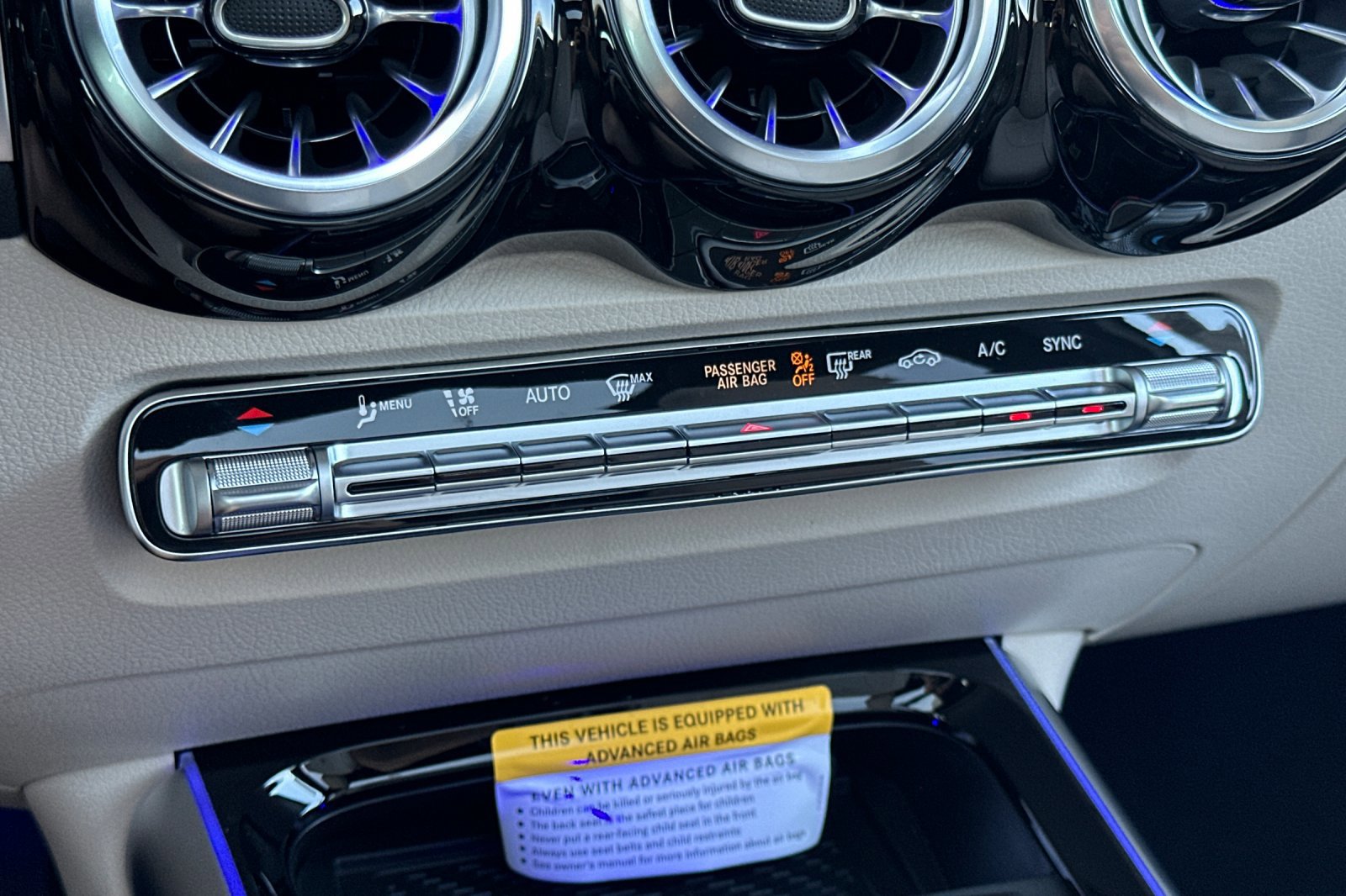 New 2025 Mercedes-Benz GLB 250 250 image 20