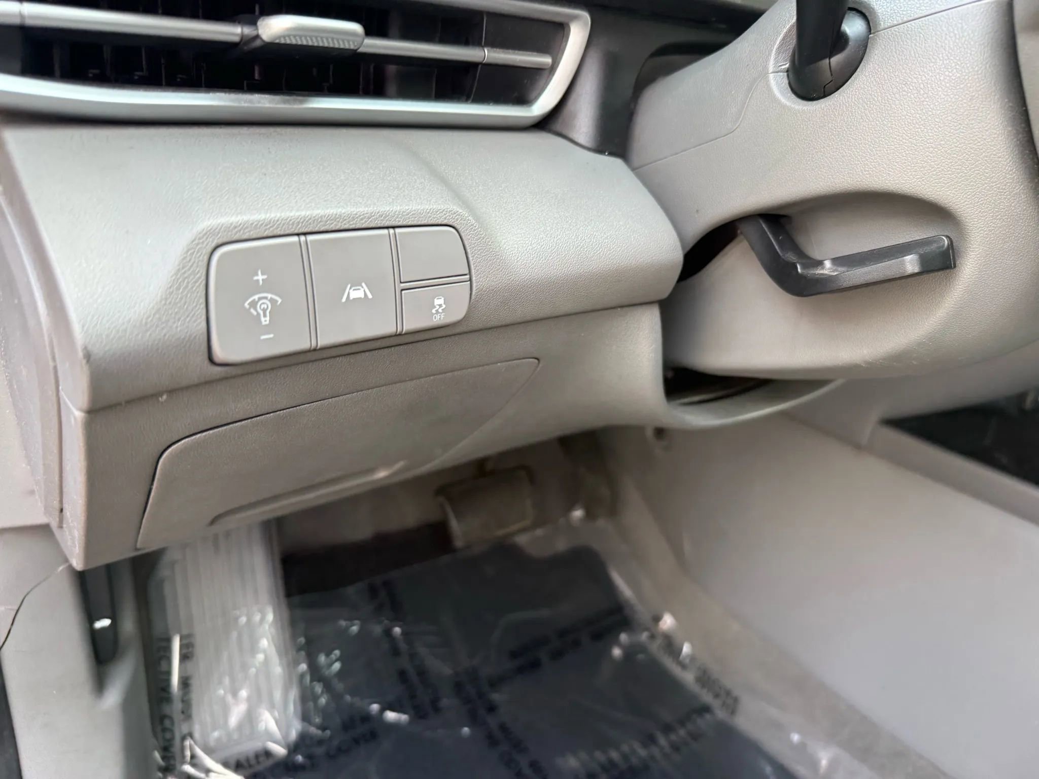 Used 2021 Hyundai Elantra SEL image 12