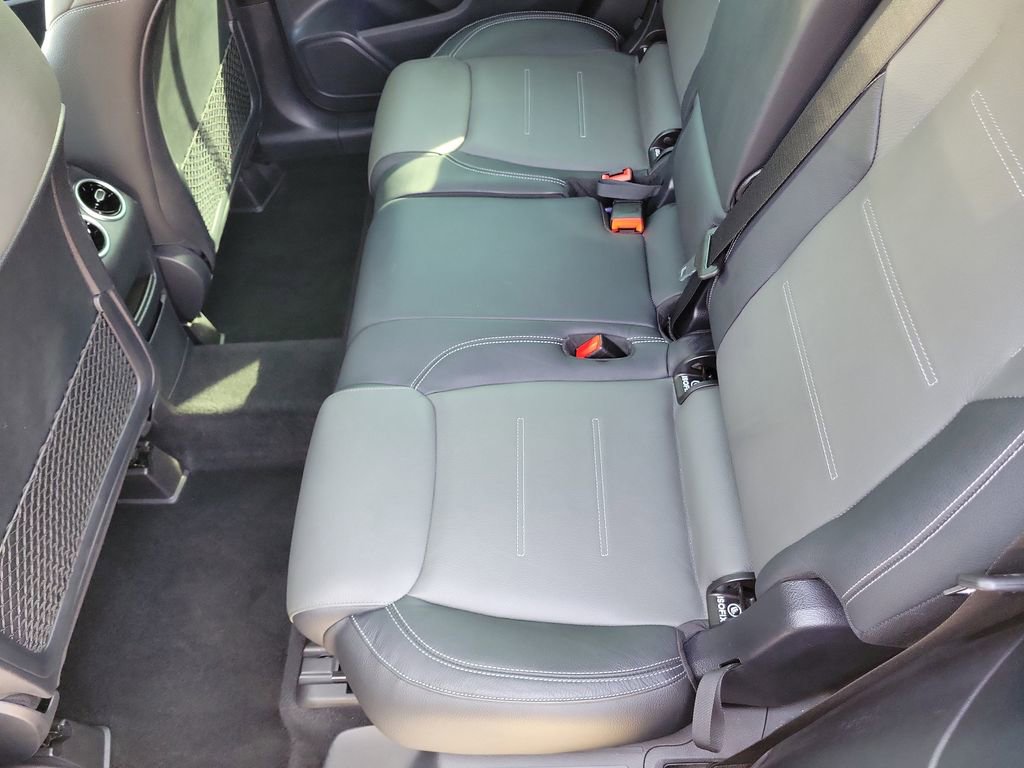 Used 2022 Mercedes-Benz GLB 35 AMG 4MATIC image 17