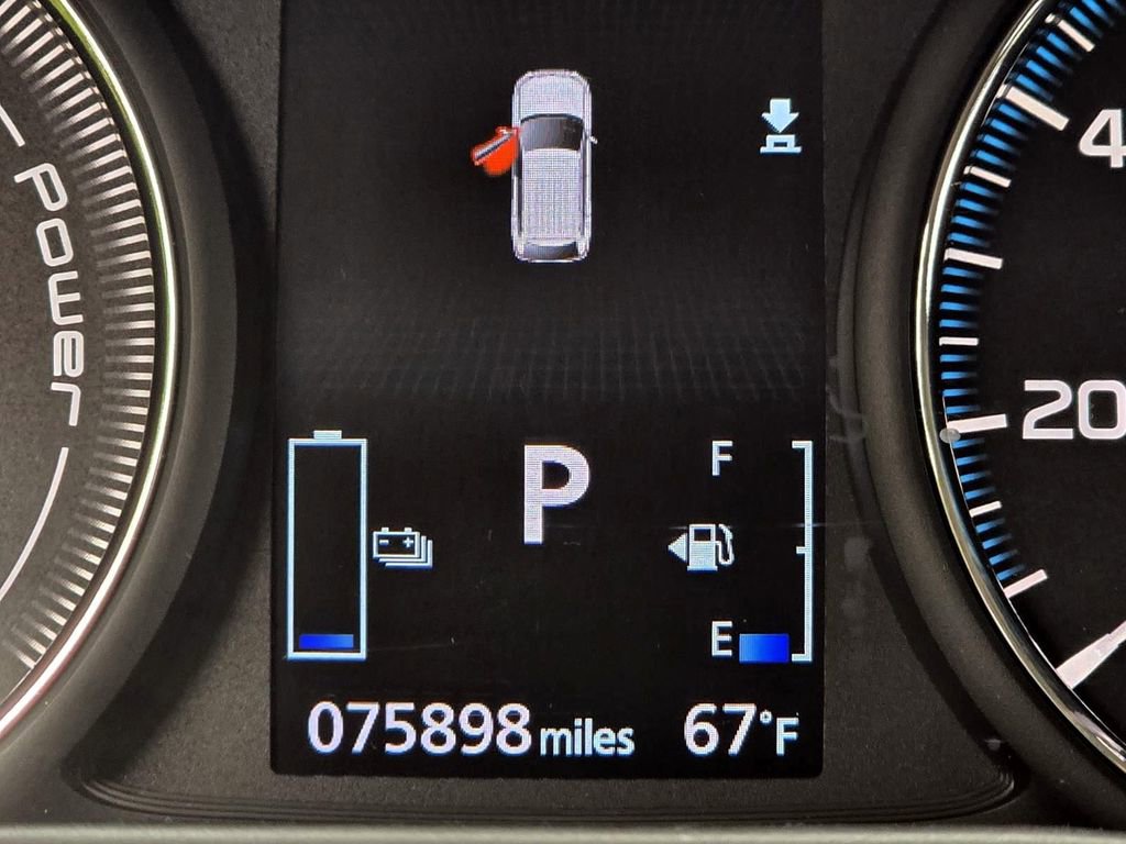 Used 2018 Mitsubishi Outlander SEL image 14