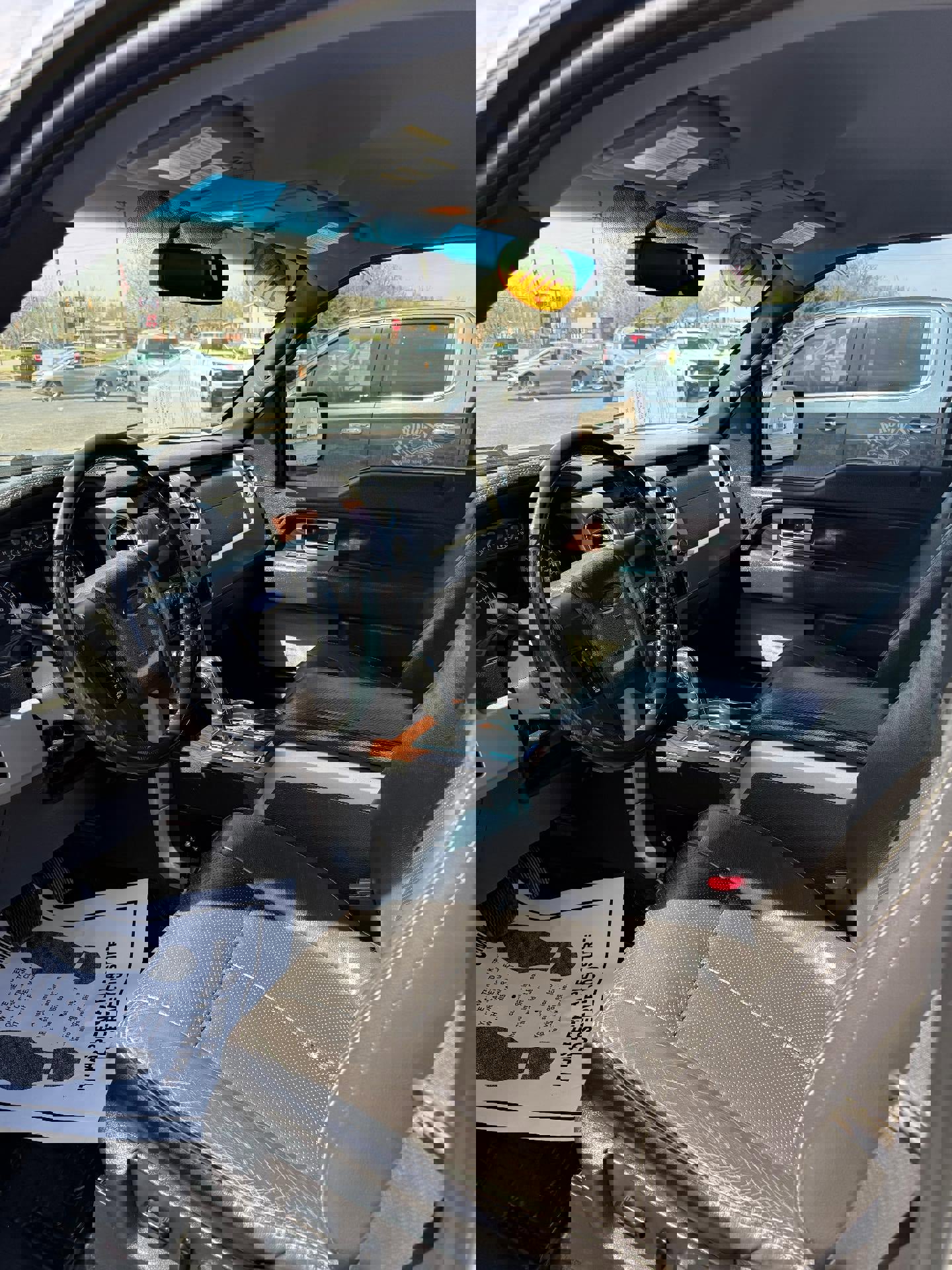 Used 2012 Ford F150 Lariat w/ Lariat Plus Pkg image 3