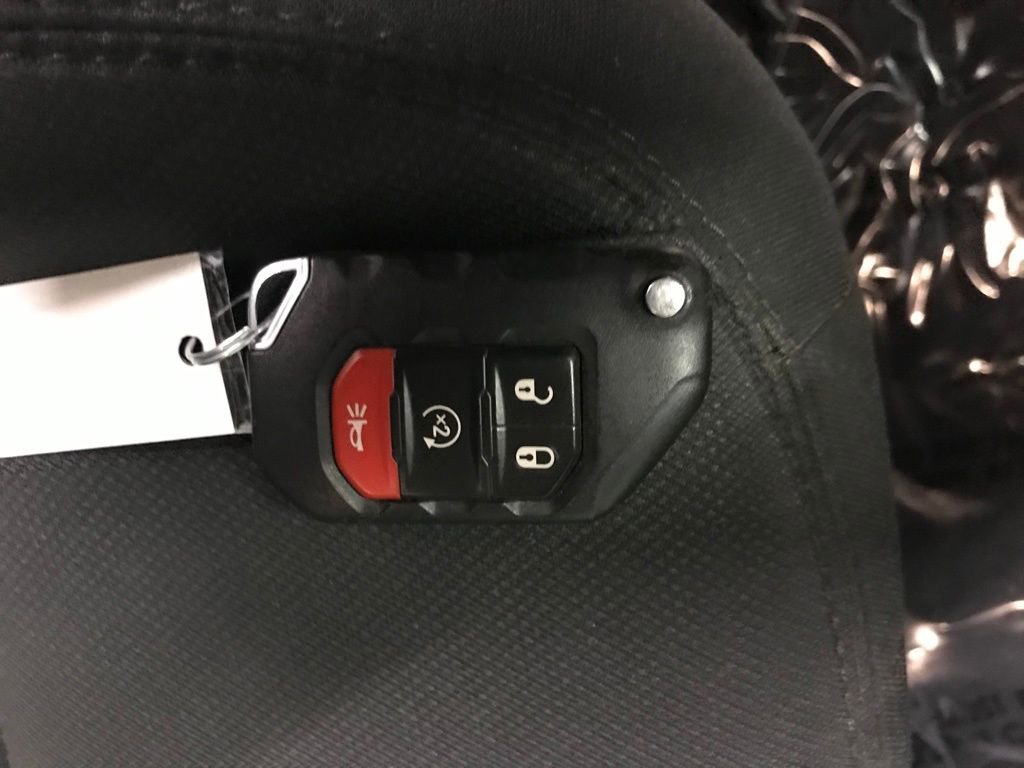 Used 2018 Jeep Wrangler Unlimited Sport S image 43