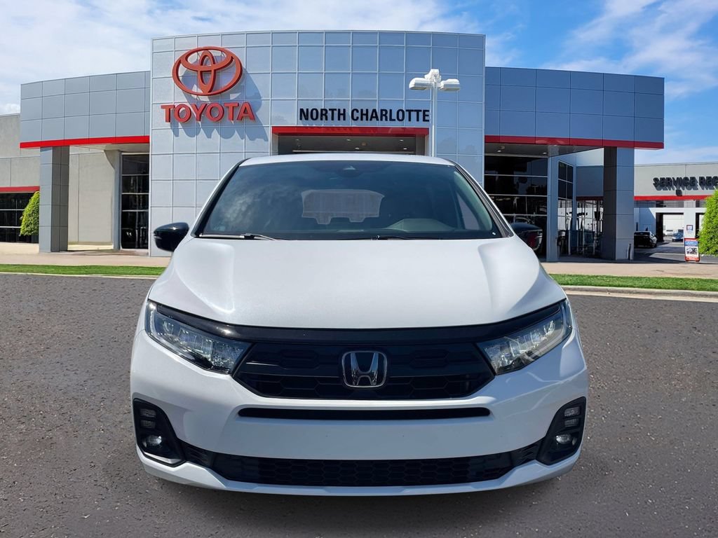 Used 2025 Honda Odyssey Sport-L image 2