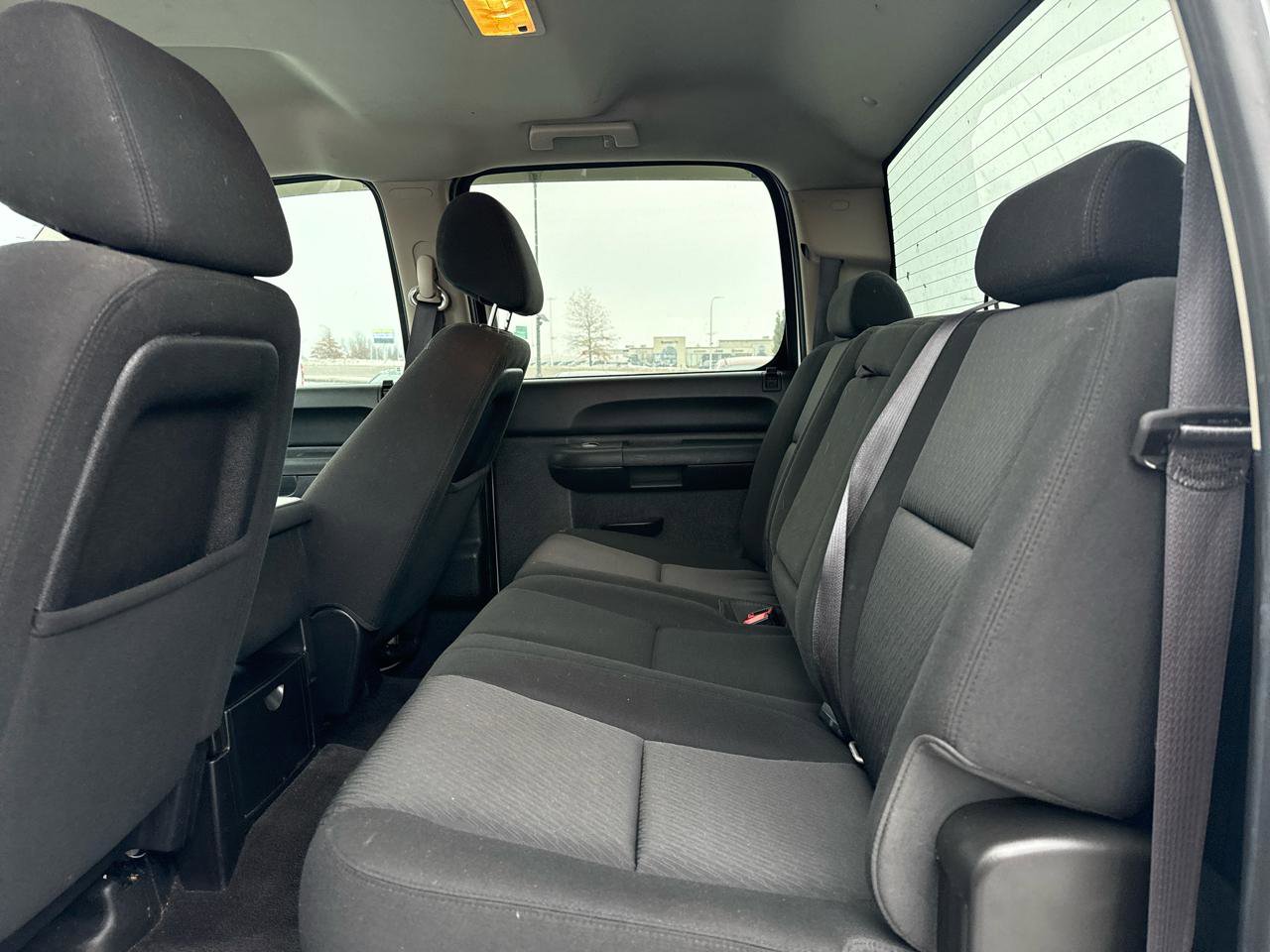 Used 2014 Chevrolet Silverado 2500 LT w/ Z71 Appearance Package image 46