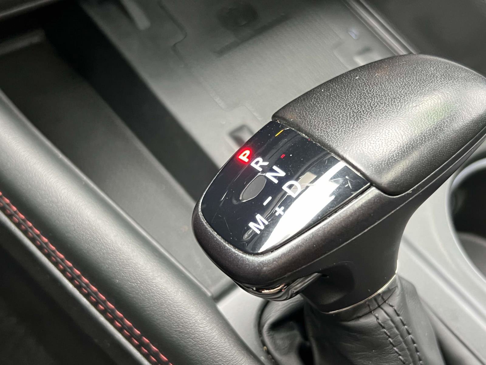 Used 2023 Dodge Durango GT image 13