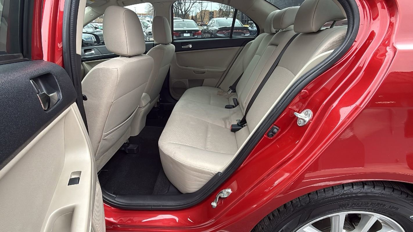 Used 2016 Mitsubishi Lancer ES image 12