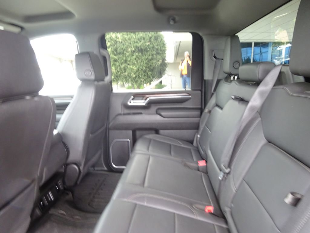 Certified 2024 GMC Sierra 2500 SLT AWD/4WD image 25