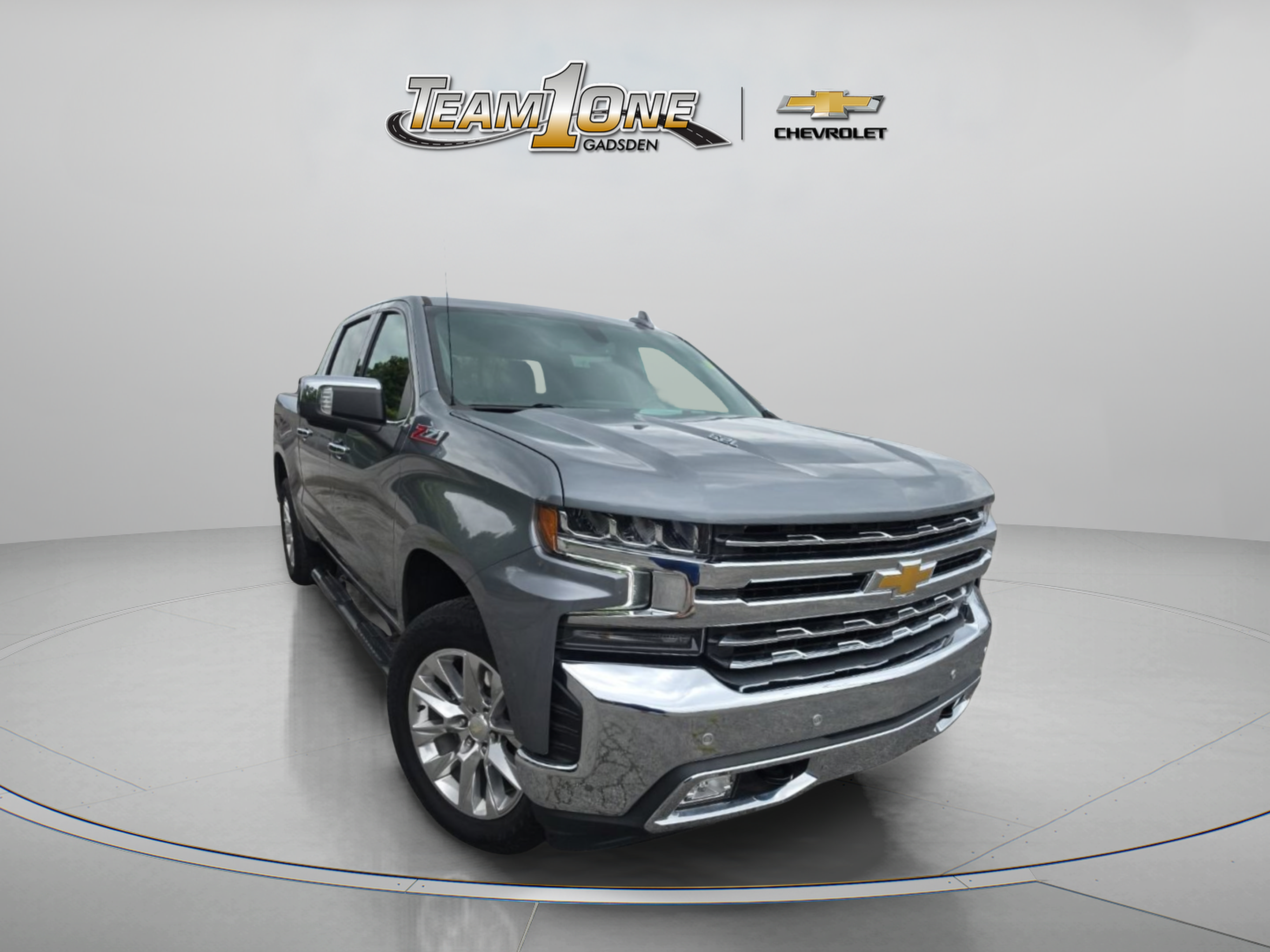 Used 2021 Chevrolet Silverado 1500 LTZ AWD/4WD image 1