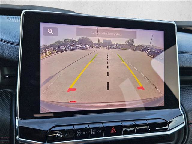 Used 2024 Jeep Compass Trailhawk AWD/4WD image 13